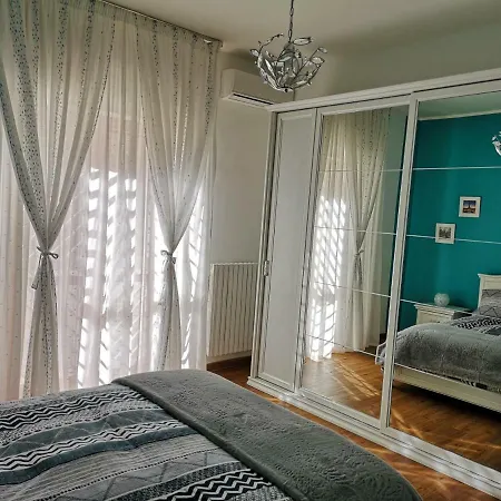 La Casa Della Sposa *