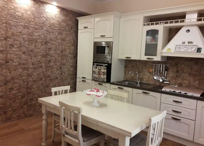 La Casa Della Sposa *