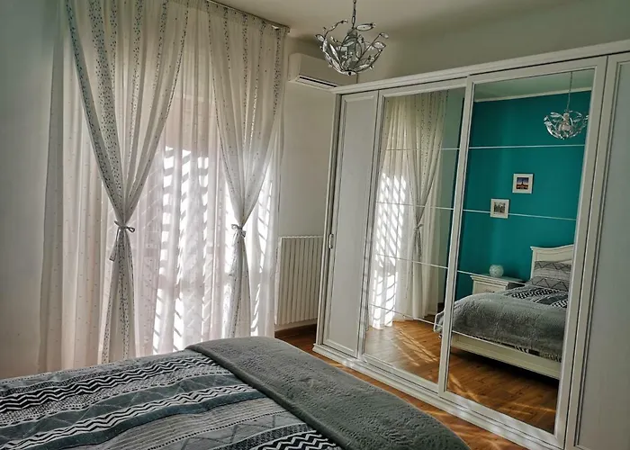 La Casa Della Sposa *